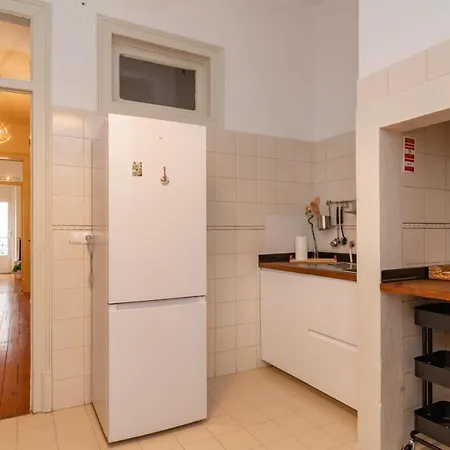 Apartment Anjos' Escape By Lovelystay