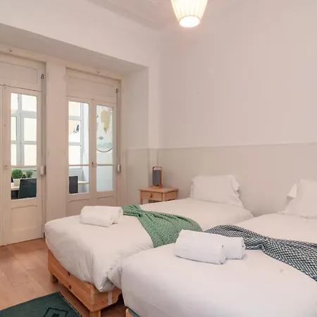 Anjos' Escape By Lovelystay