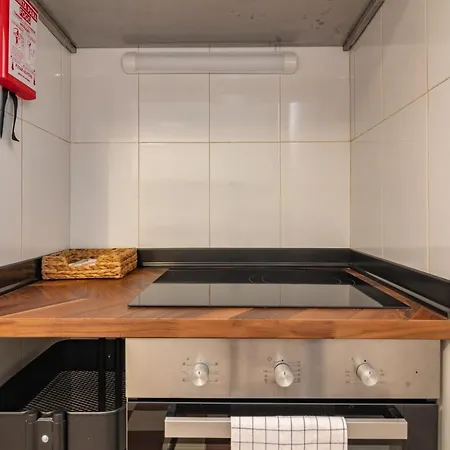 Anjos' Escape By Lovelystay